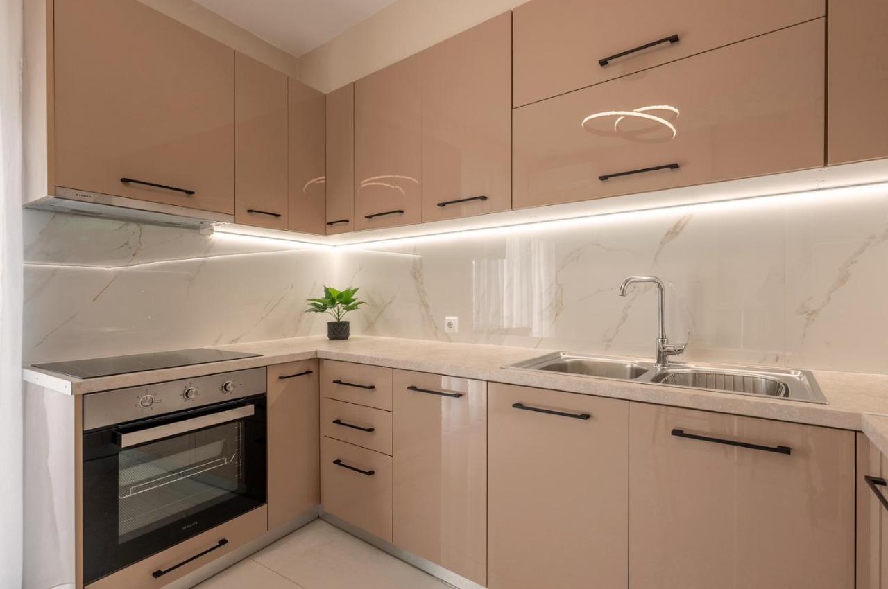 Nk Luxury Apartments Превеза Экстерьер фото
