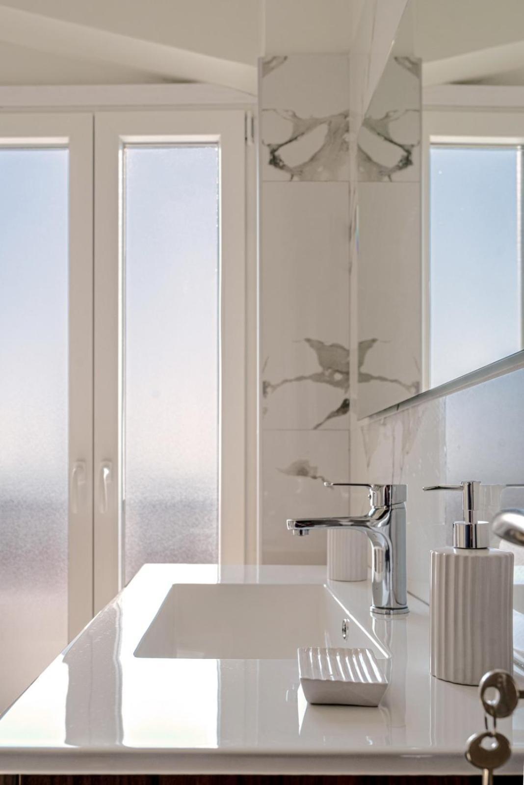 Nk Luxury Apartments Превеза Экстерьер фото